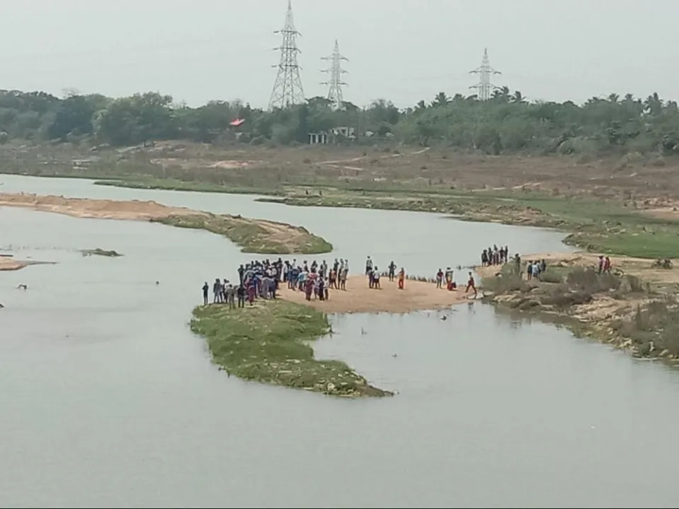 Youth drowns in river in Bhubaneswar; 3 rescued