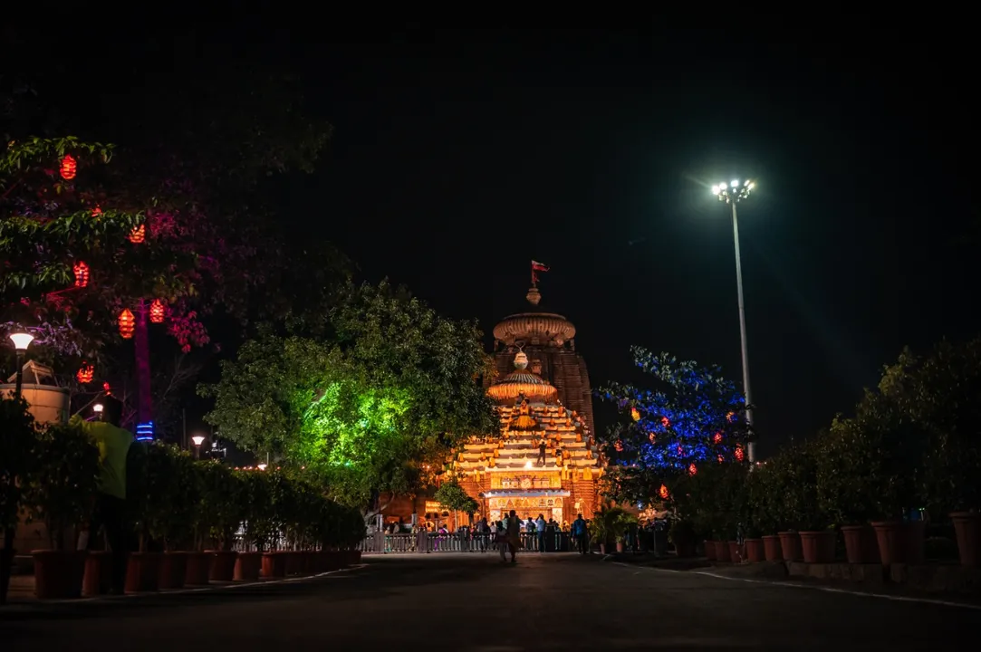  Collectors, Municipal Commissioners asked to limit number of devotees at temples during 'Mahashivratri'