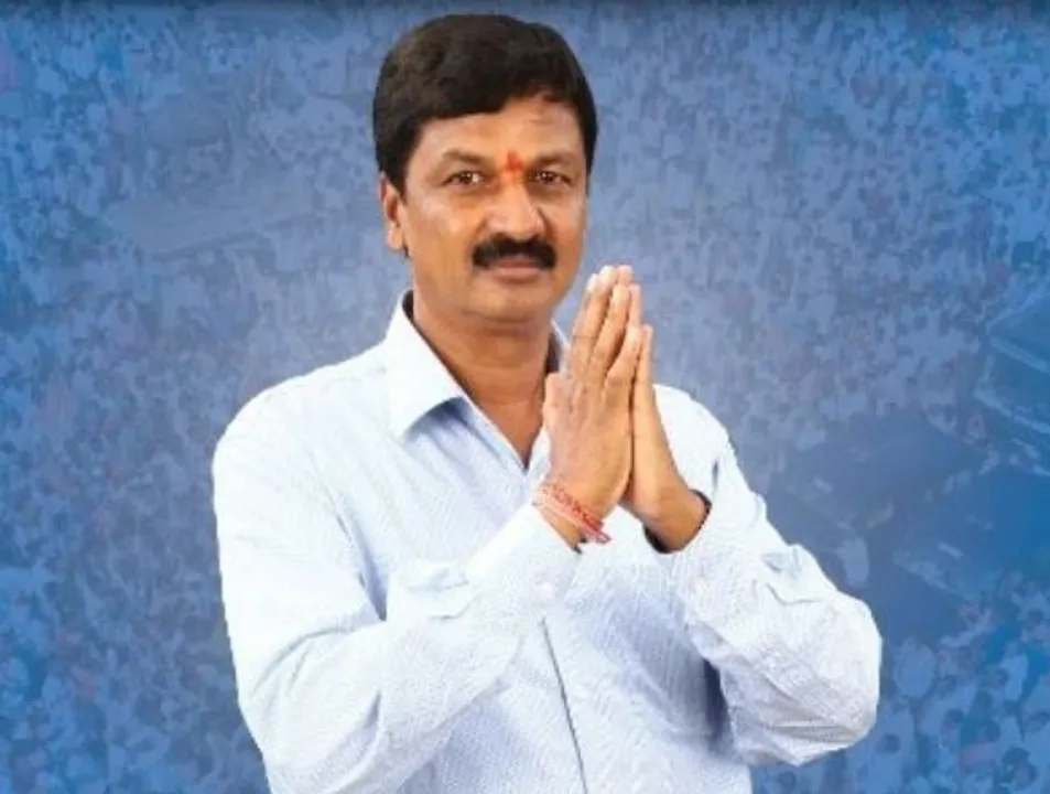  Karnataka minister caught in sex scandal, police file case