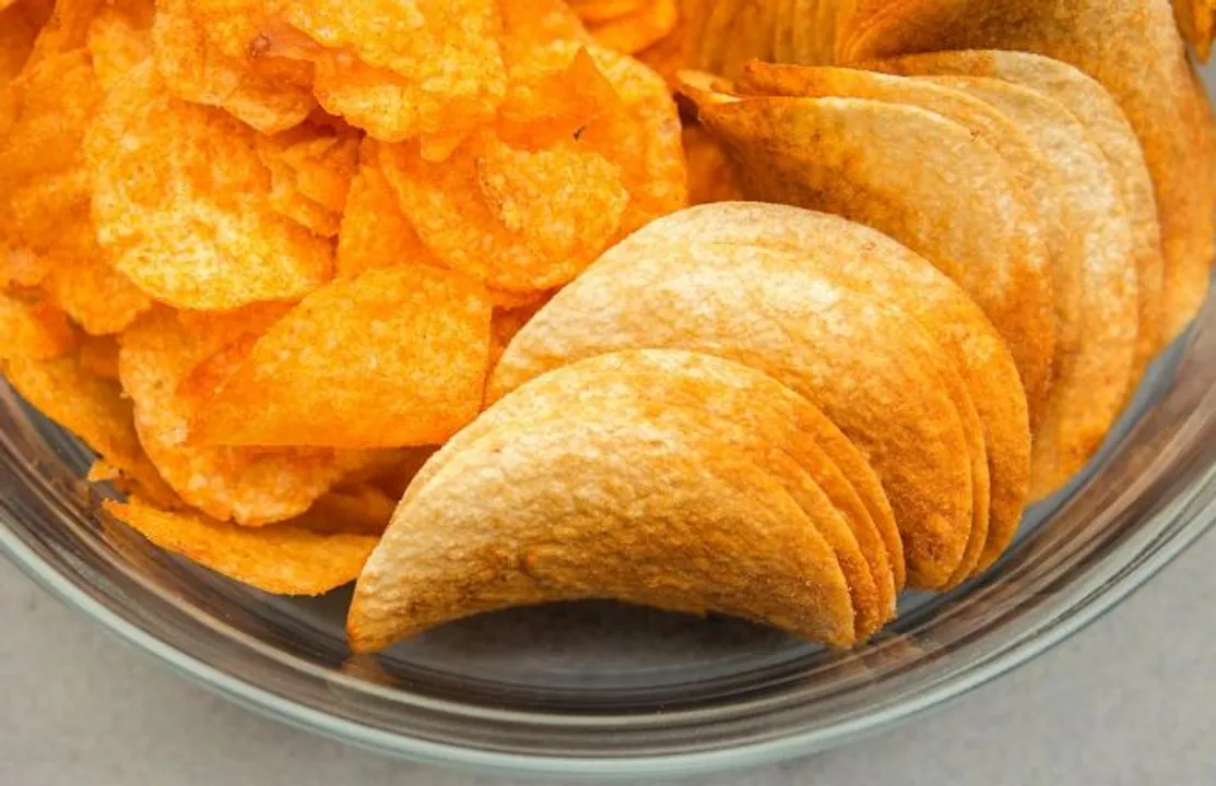  Why eating potato chips, chocolates may harm your kidneys