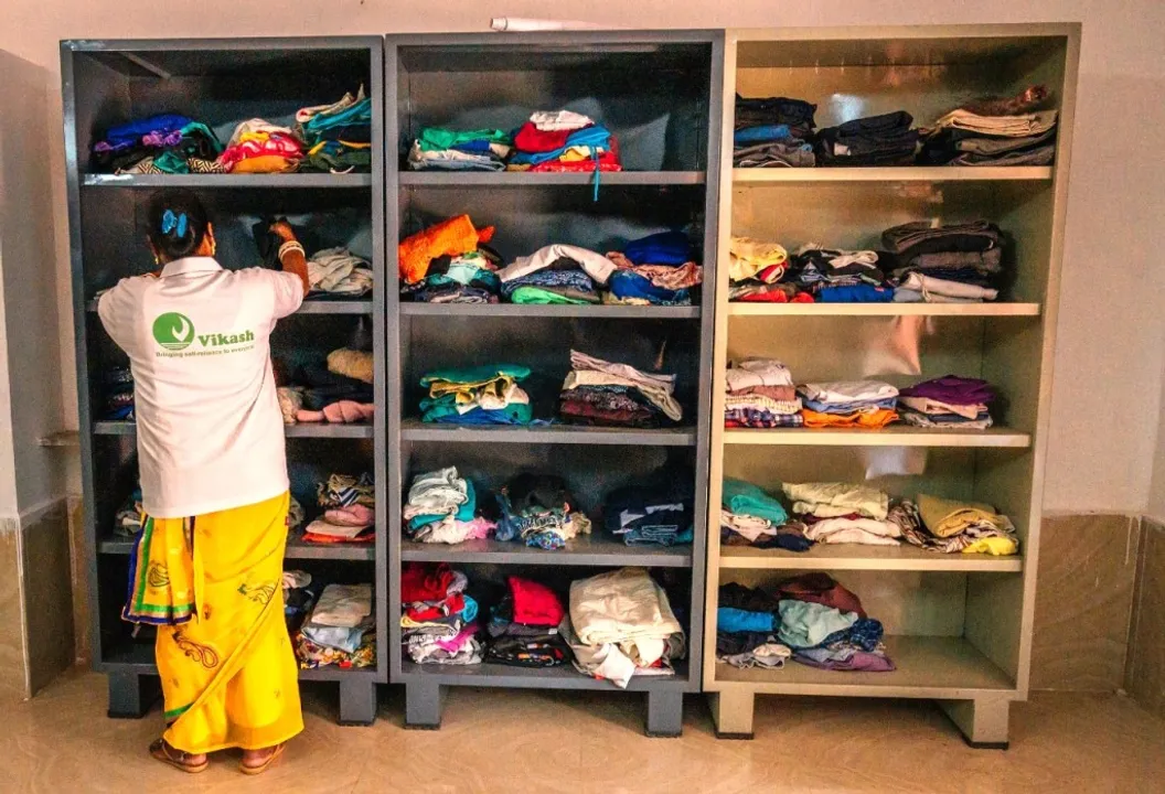  BMC launches initiative to collect old clothes and distribute among slum dwellers