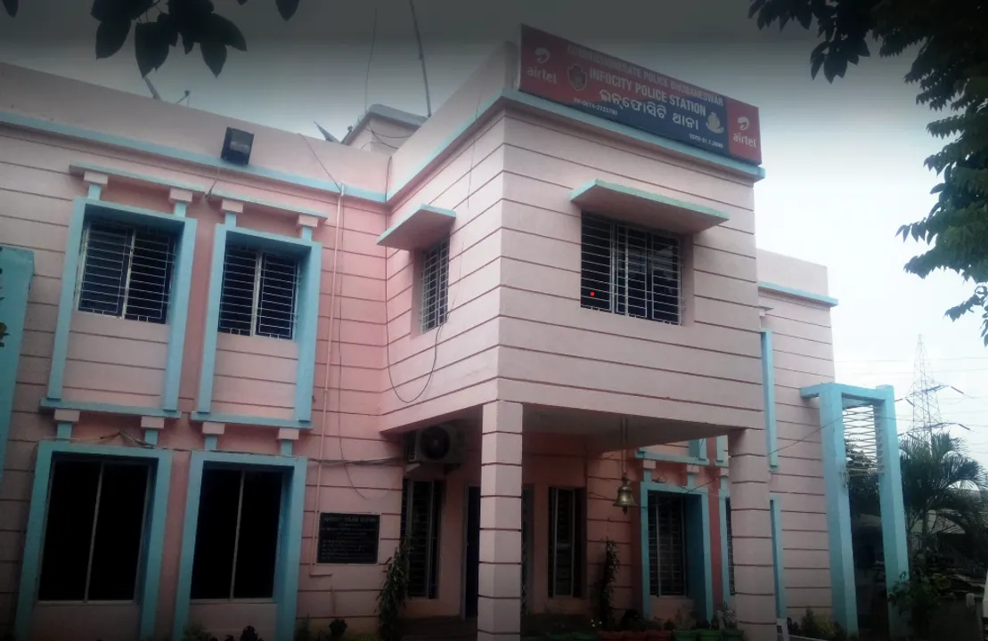  Tehsildar arrested in Vigilance case booked for misbehaving with woman cop in Bhubaneswar