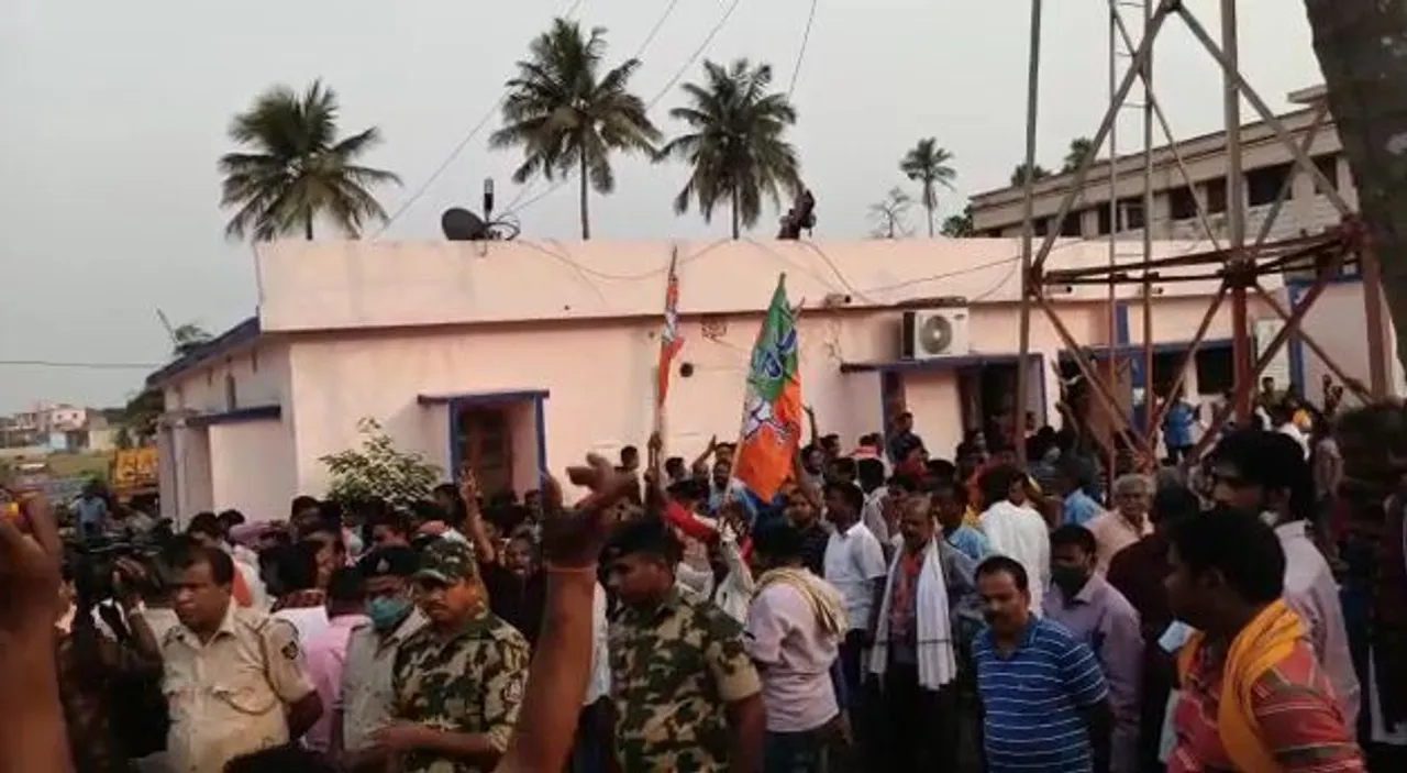  Pre-poll violence: BJP, BJD workers face-off in Pipili