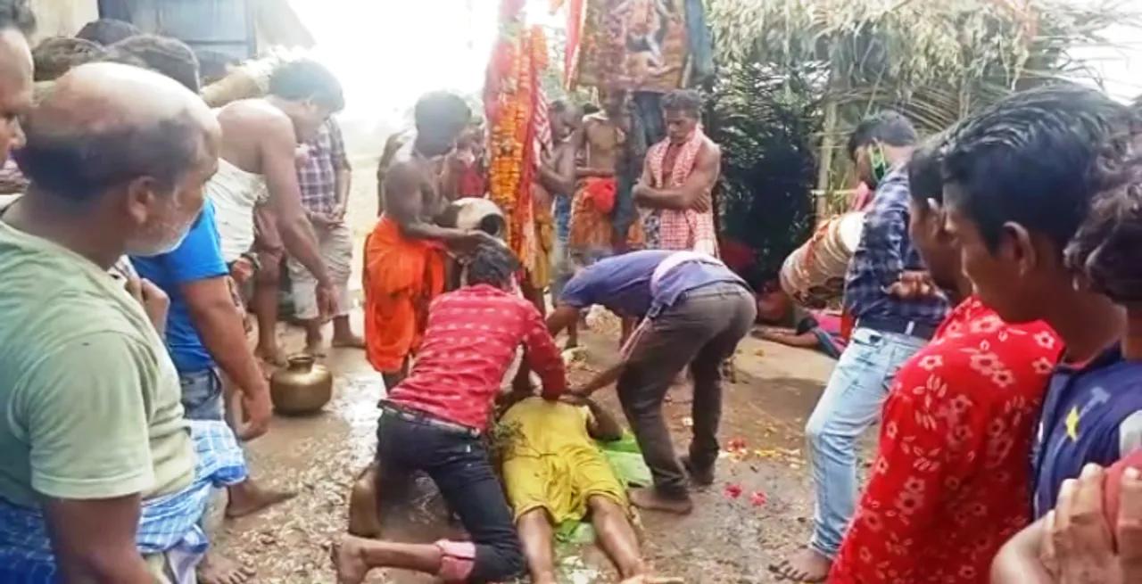  Superstition: Tantrik rituals performed in Odisha village to resurrect dead man