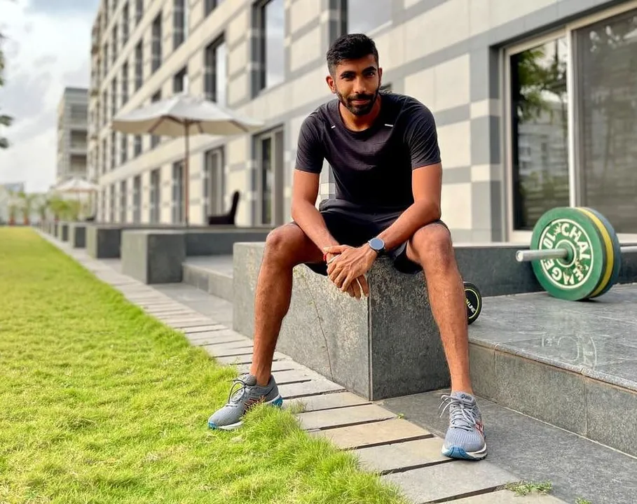  Jasprit Bumrah, Axar Patel share hilarious banter ahead of India's tour of England