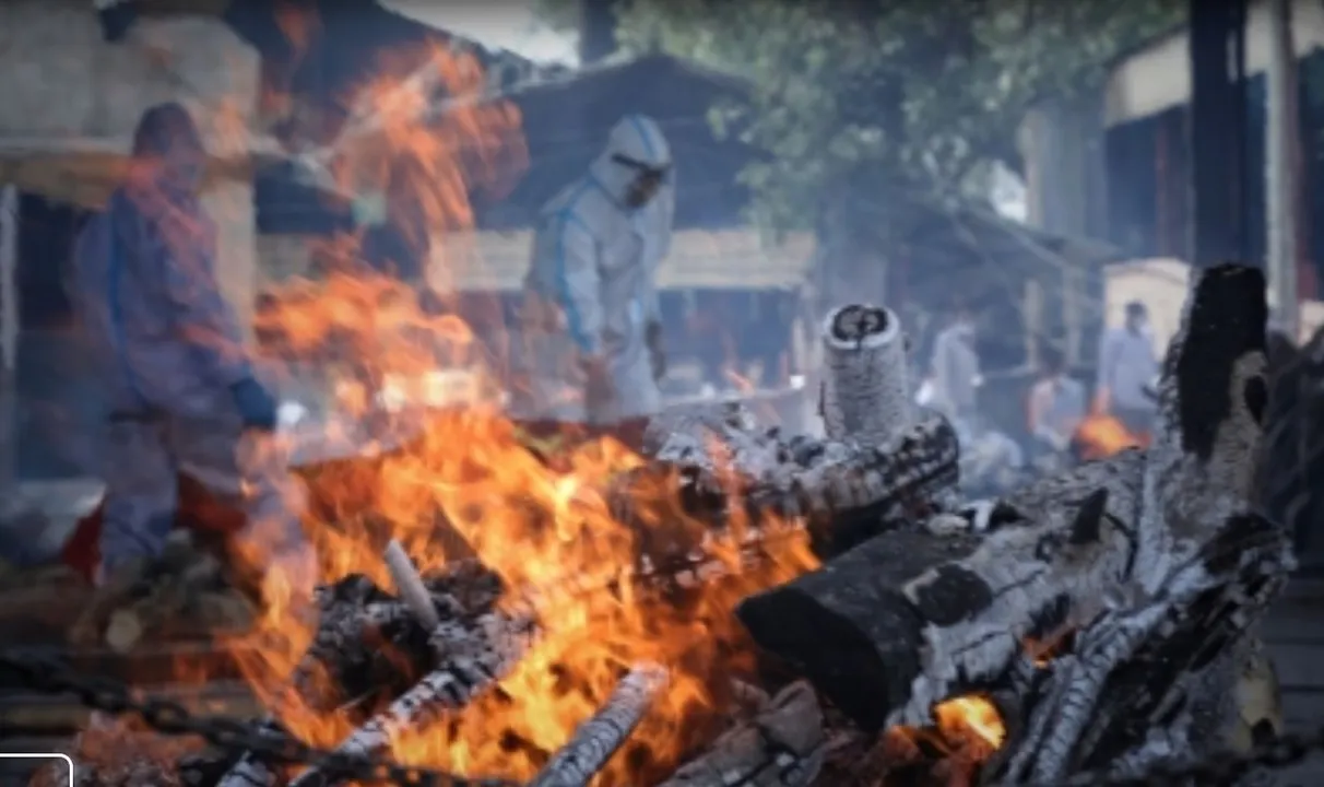  With rise in COVID-19 deaths, Christians start cremating bodies