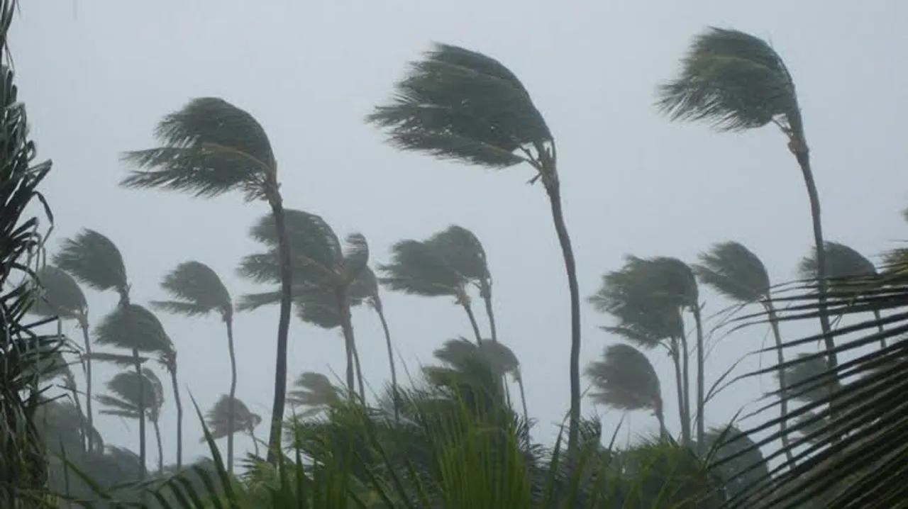  Cyclone Yaas likely to cross coast between Paradip and Sagar Island: IMD