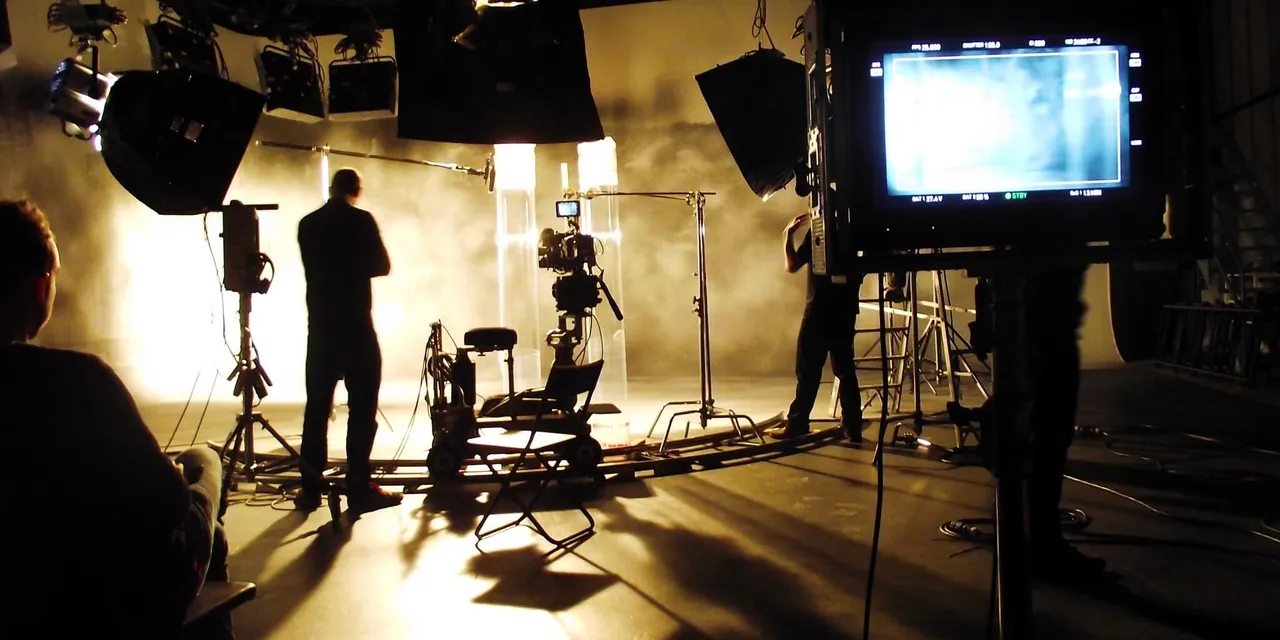  Odisha Govt restricts film, TV soap shooting amid COVID surge