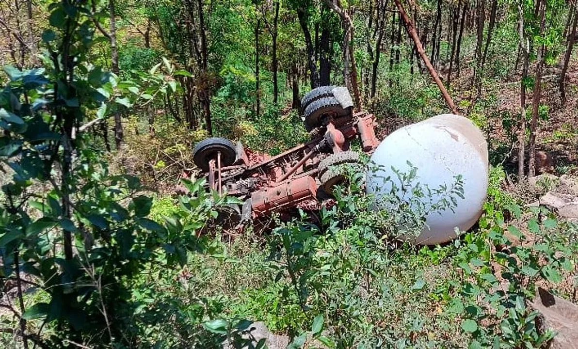  Gas tanker overturns on NH in Odisha, road sealed after leakage