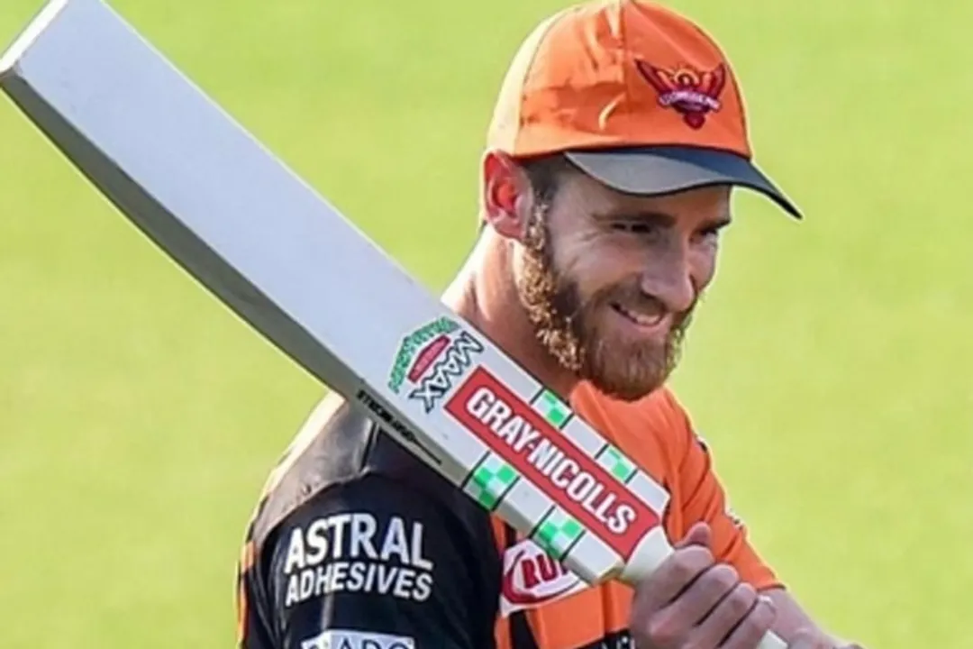  Williamson replaces Warner as SRH captain