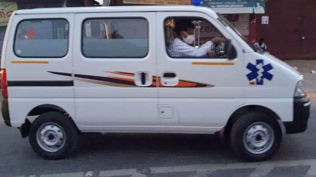  Odisha minister drives ambulance to carry COVID patient to hospital