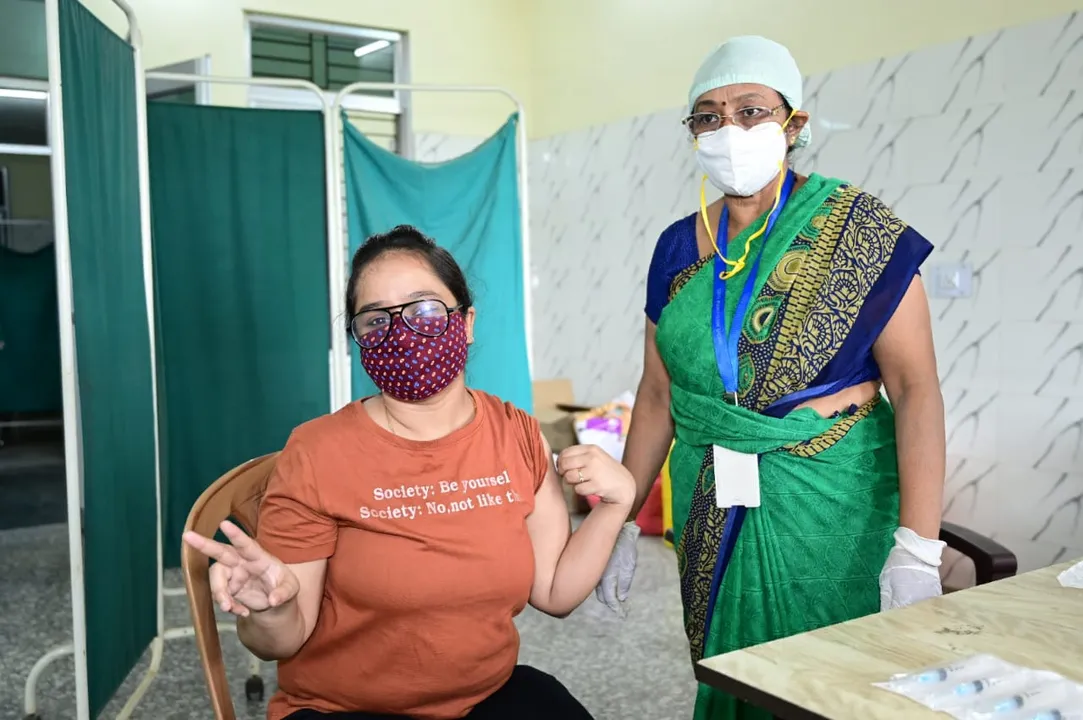  Get COVID-19 vaccination certificate on WhatsApp; Here's how