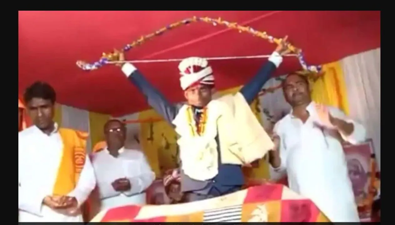  Watch: Groom breaks ‘Dhanush’ before wedding in modern day ‘Swayamvar’
