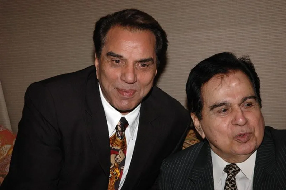  Bollywood legend Dharmendra offers moving tribute to Dilip Kumar; read here