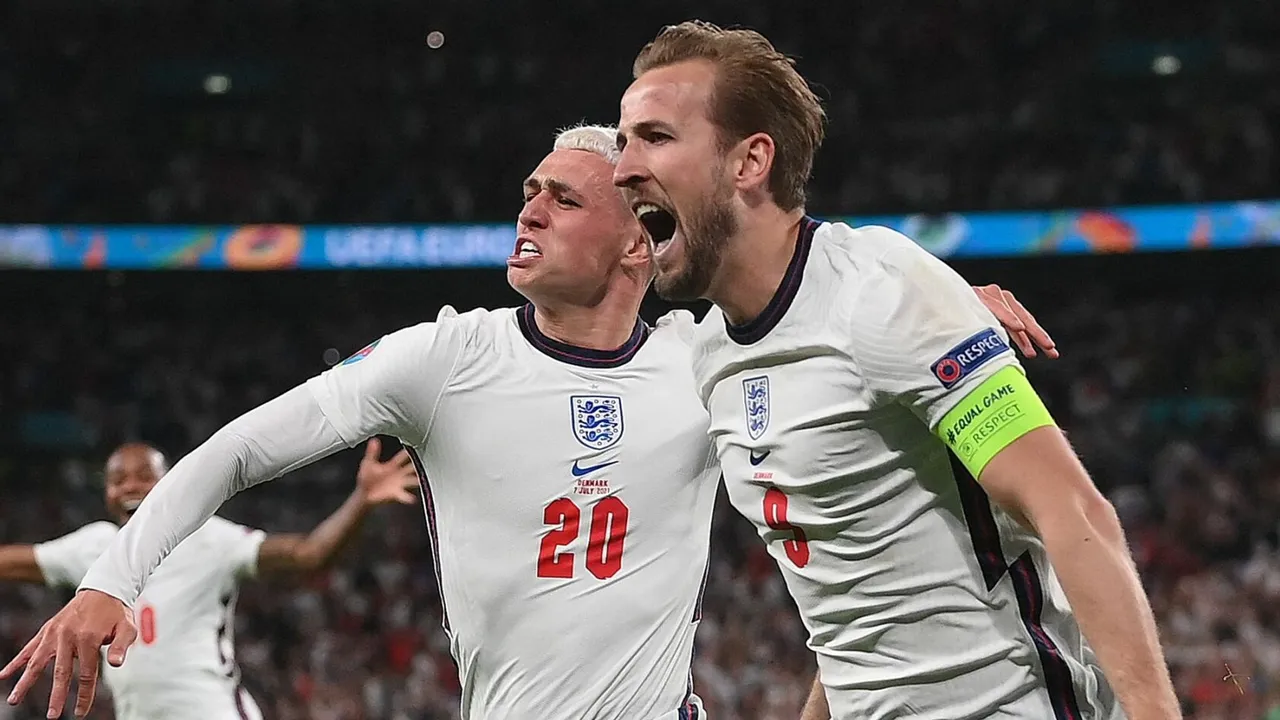  Euro 2020: Harry Kane's extra time penalty sends England to final