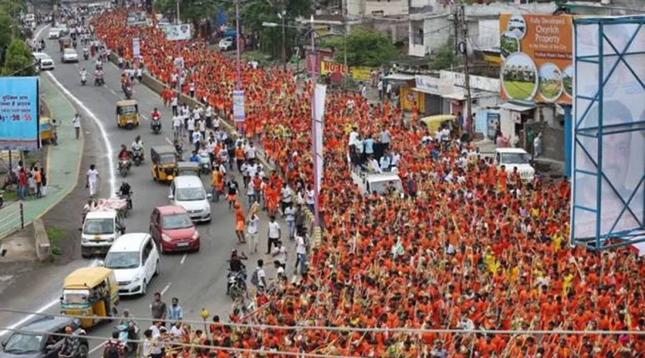  Supreme Court takes suo moto cognizance of UP govt's decision to allow Kanwar Yatra