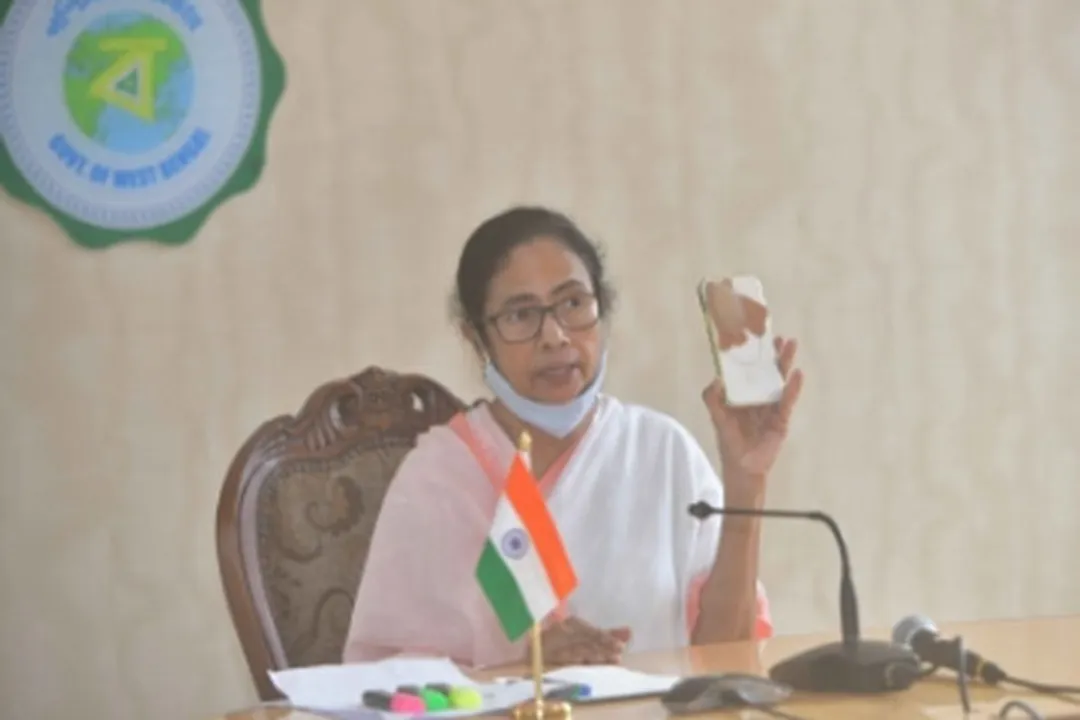  Mamata Banerjee sets up panel to probe Pegasus snooping scandal in West Bengal