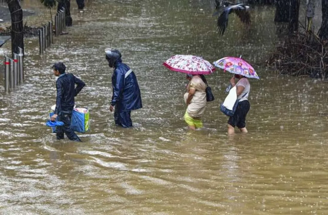  Death toll in Mumbai rains reaches 22