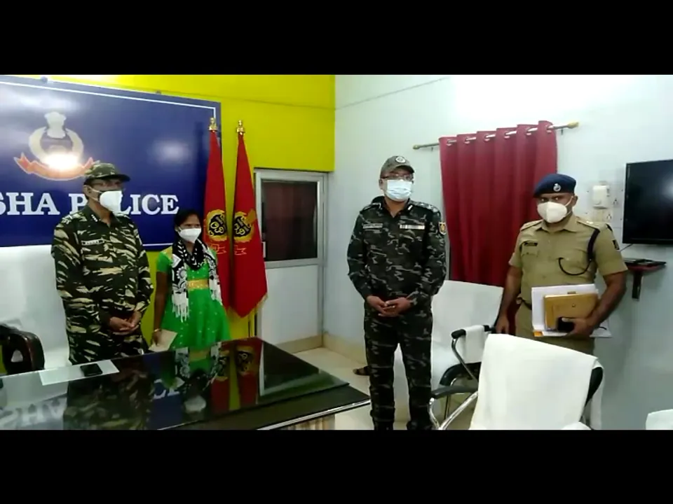  Two wanted women Maoists among 3 surrender before Odisha Police