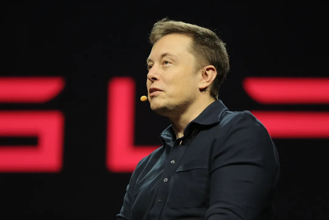  Tesla chief Elon Musk addresses rumours of him being an alien; here's what he said