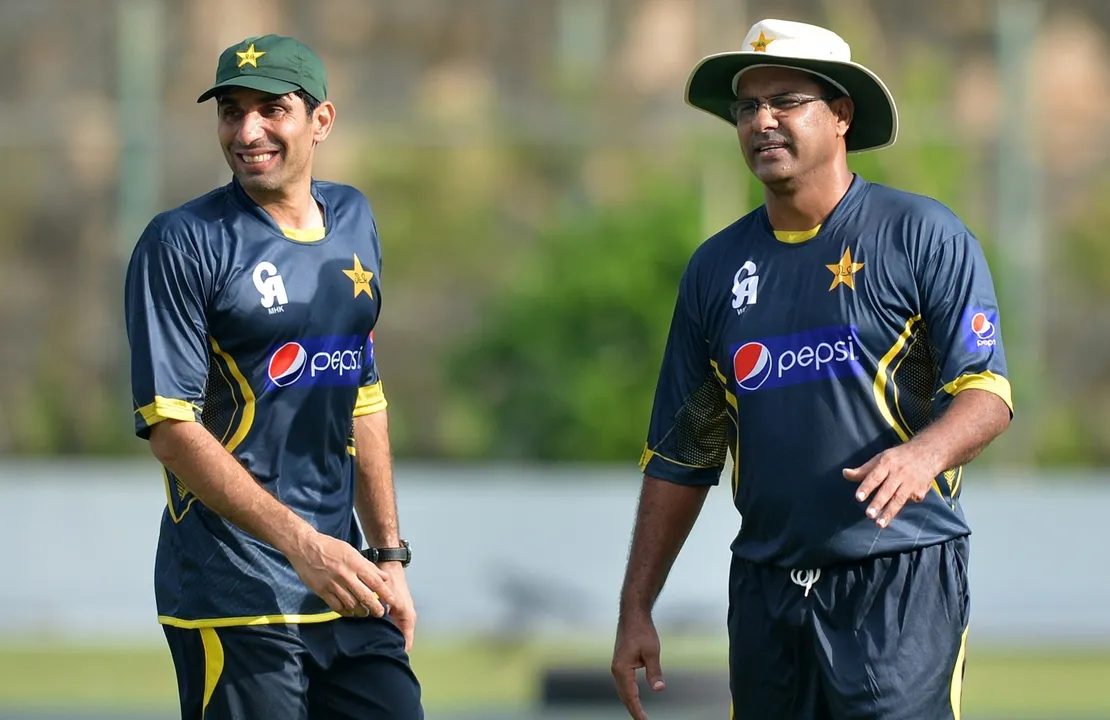  Misbah-ul-Haq and Waqar Younis step down from Pakistan coaching roles. 