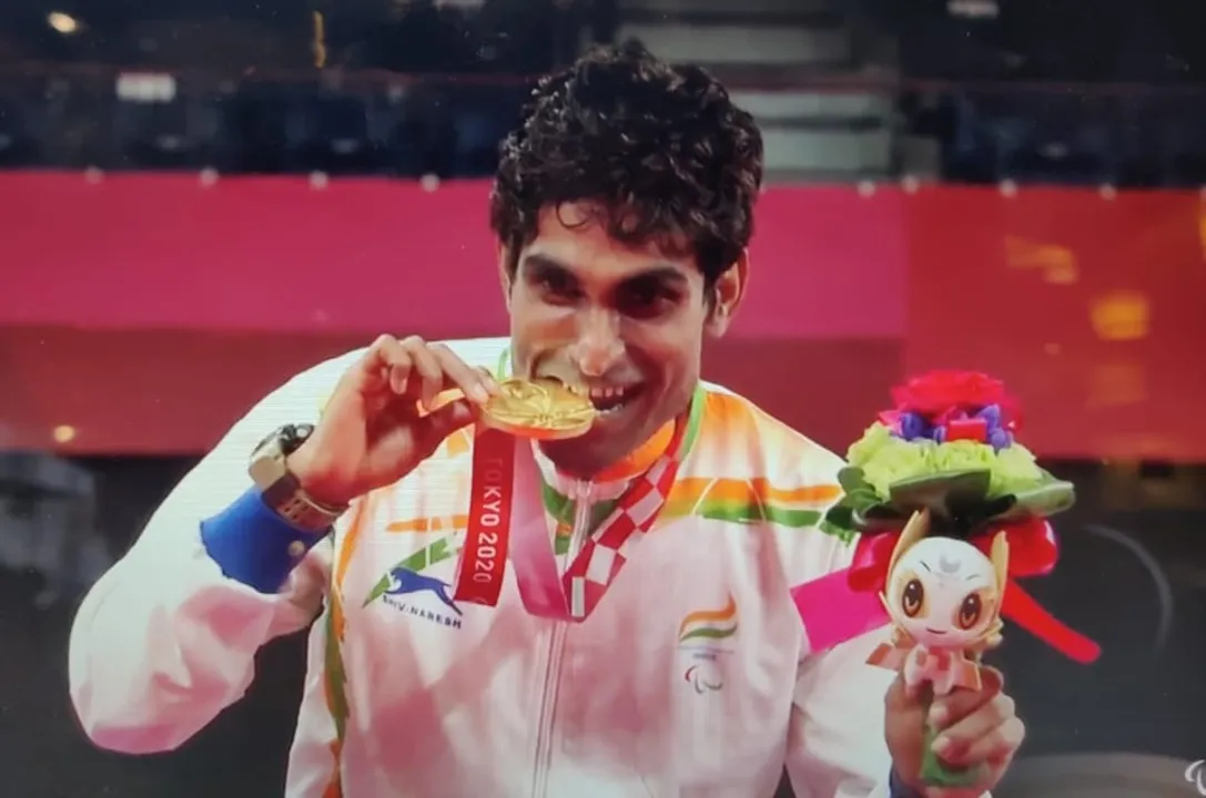  Odisha CM congratulates Pramod Bhagat for historic gold medal win at Paralympics