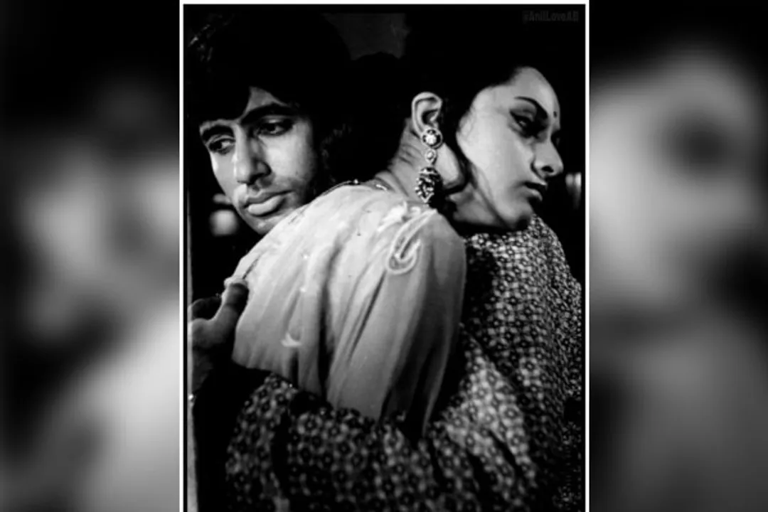  Amitabh Bachchan reminisces 'Bansi Birju', first film with wife Jaya