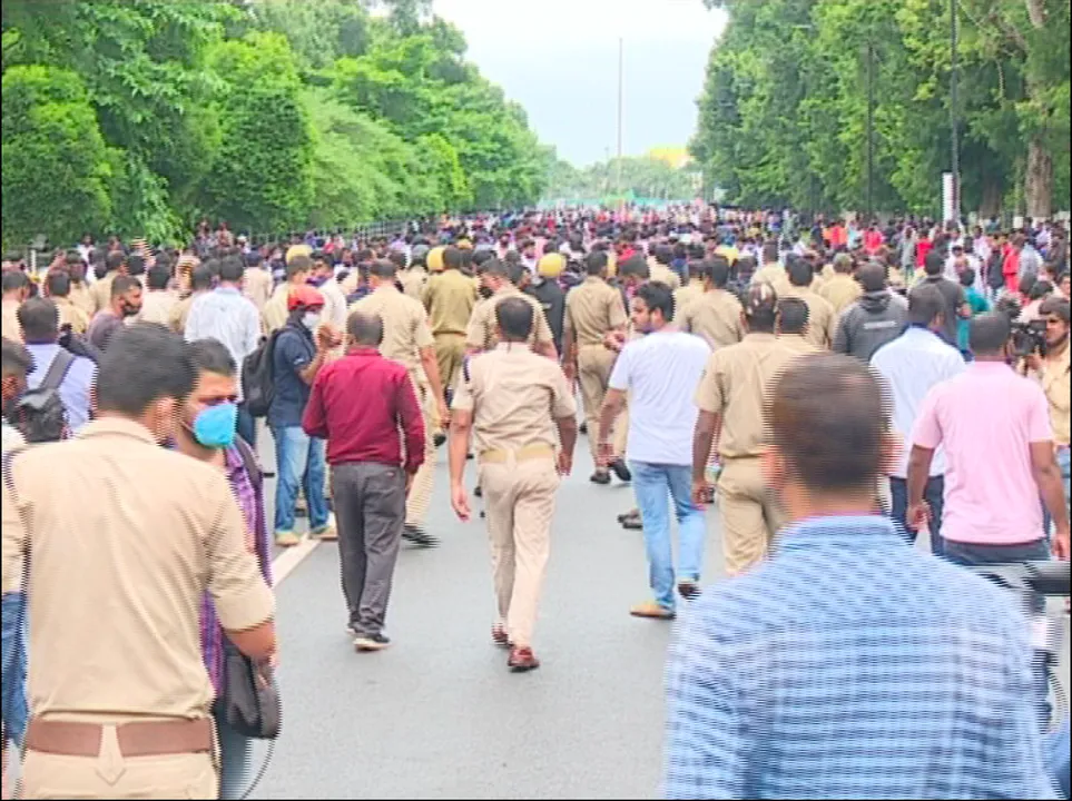  OSSC job scam: Odisha Chhatra Congress members clash with police