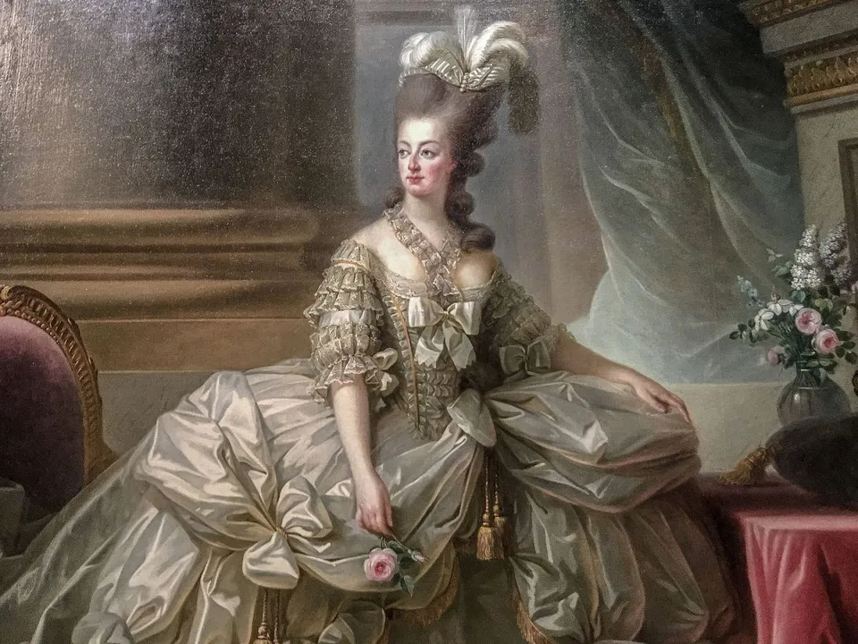  112 precious diamonds belonging to Queen Marie-Antoinette of France head to auction