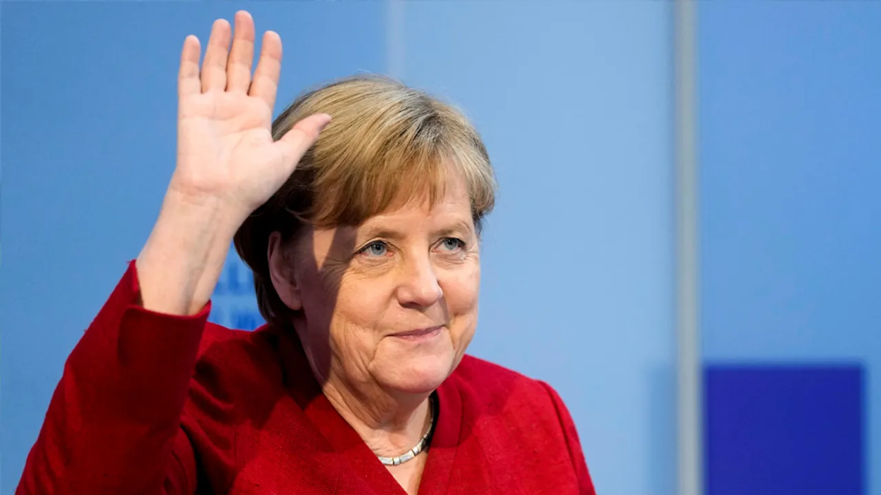  Chancellor Angela Merkel's 16-year reign comes to an end, German voters go to polls