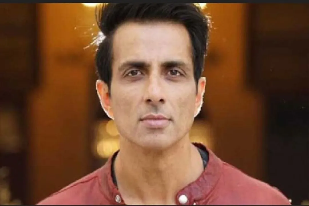  Sonu Sood under IT scanner over financial irregularities of Rs 250 cr