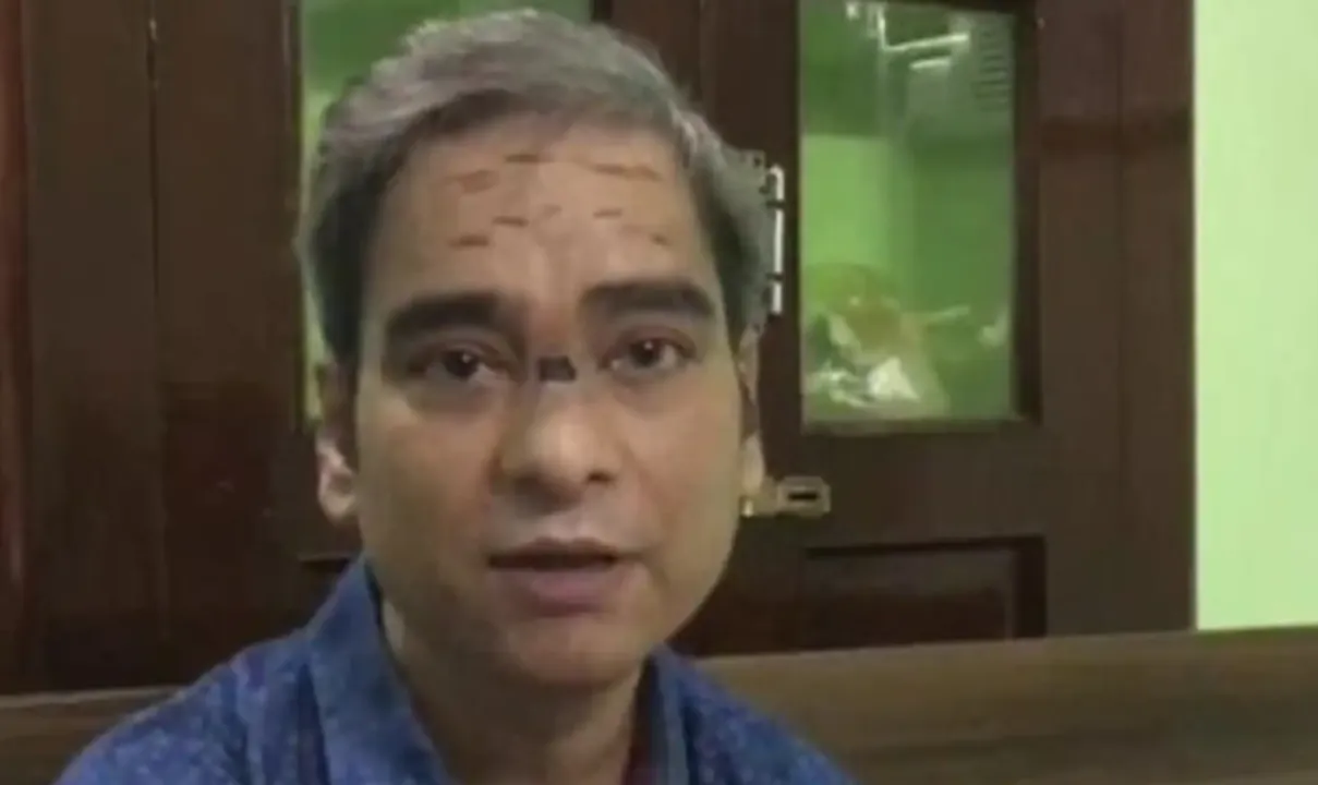  Indian man back home from hospital after staggering 130-day Covid-19 battle