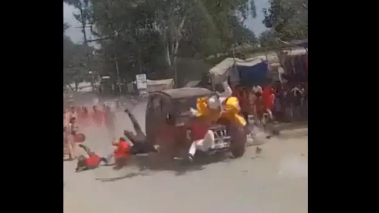  Chhattisgarh: Four killed as speeding car runs over devotees during Dussehra procession