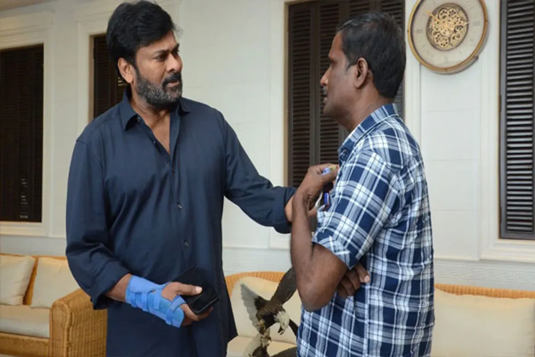  South megastar Chiranjeevi assures to fund fan's cancer treatment