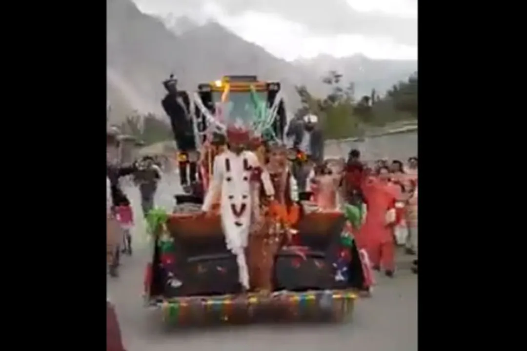  Bride, groom take JCB ride to reach wedding venue. Viral video wins internet [Watch]