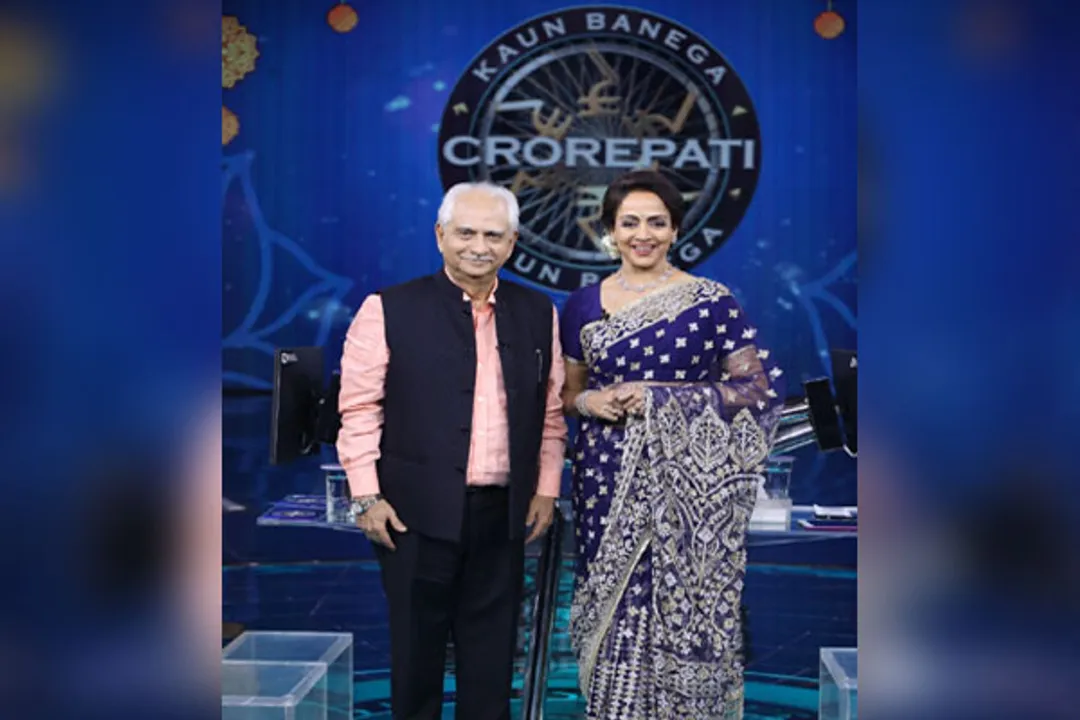  Hema Malini, Ramesh Sippy join Big B on 'KBC 13', relive 'Sholay' shoot