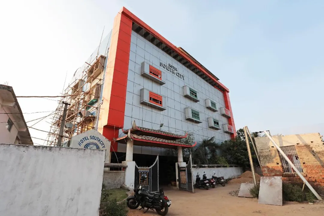  Odisha Vigilance raids houses of dismissed constable Prasanna Behera on DA charge