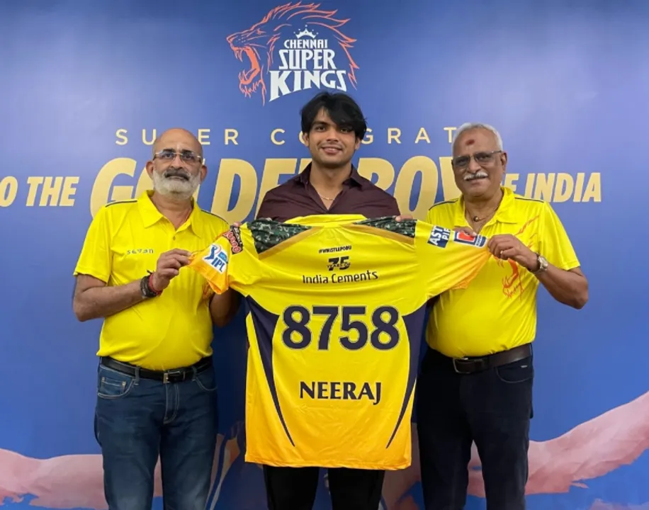  Olympics hero Neeraj Chopra receives Rs 1 crore reward from Chennai Super Kings for Tokyo success