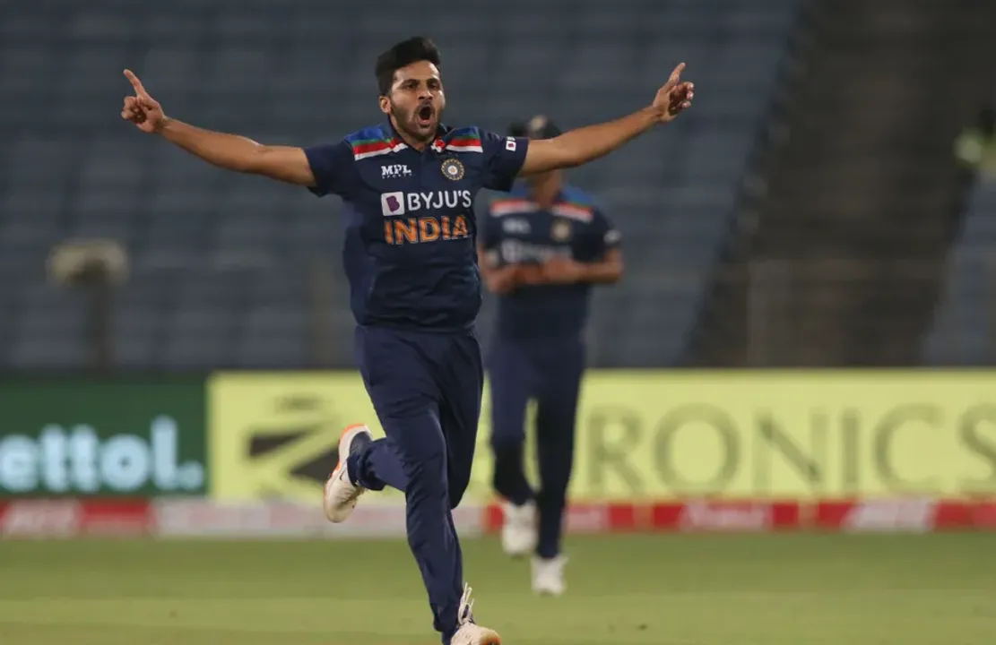  Shardul Thakur replaces Axar Patel in Team India's squad for T20 World Cup