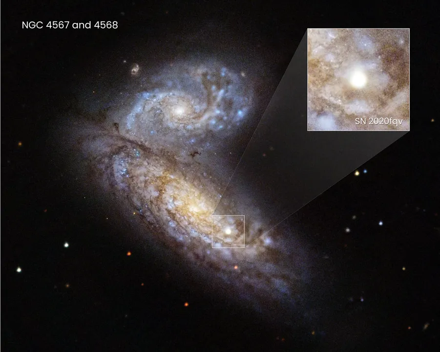  Moments of a star's death captured by Hubble Space Telescope