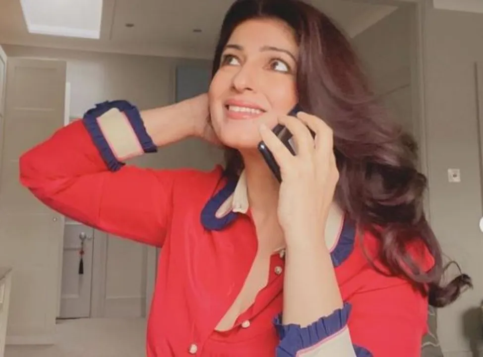  Twinkle Khanna tells why Sunday morning was special with son Aarav, shares pic