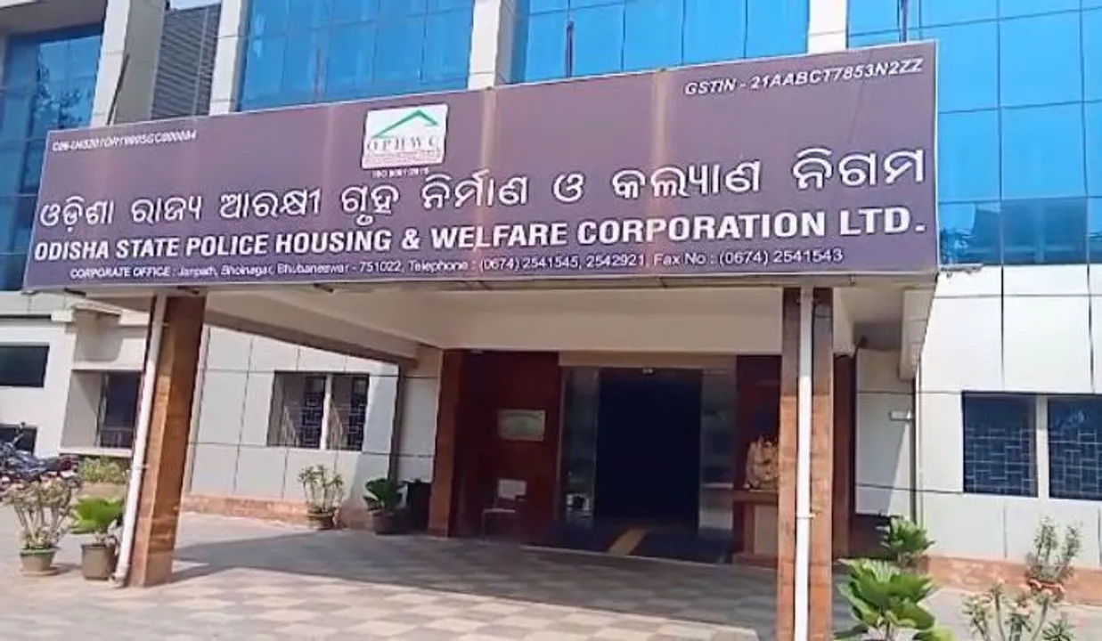  22 plots, several multi-storeyed buildings of OPHWC Deputy Manager traced so far