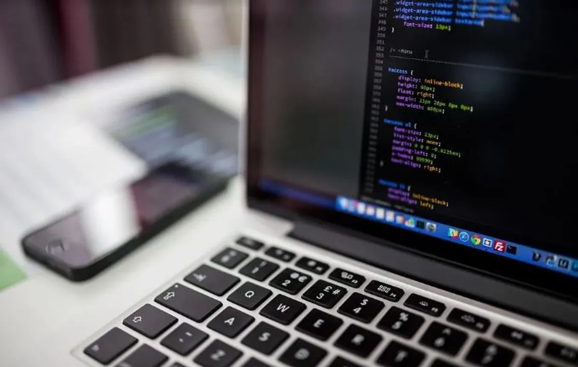  Odisha: High Court orders for regularization of contractual data entry operators