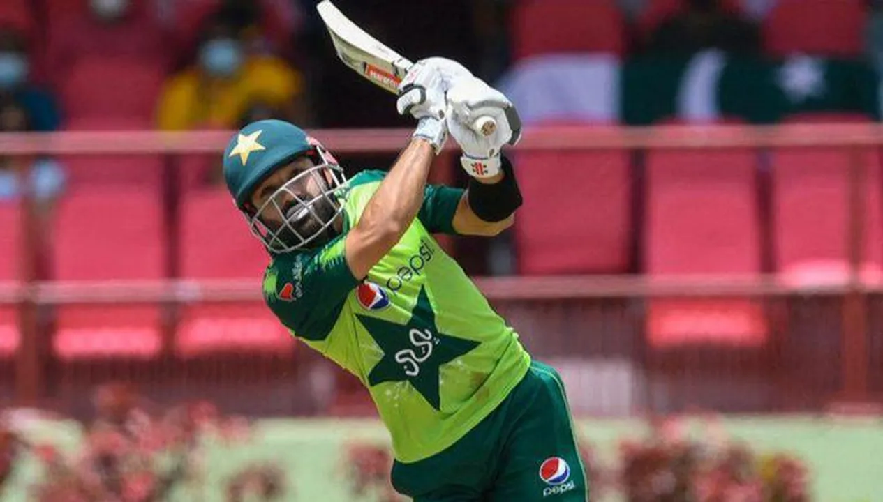  T20 World Cup: Pakistan's Rizwan, Malik down with flu; may miss semis against Australia