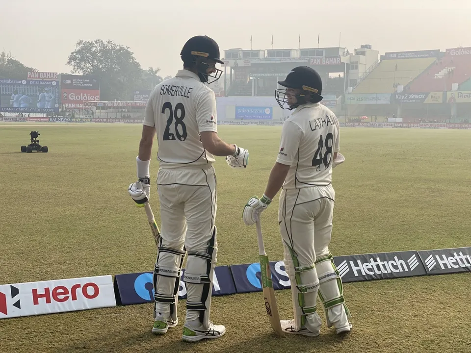  IND v NZ, First Test: Latham and Somerville keep India at bay with stubborn resistance. 