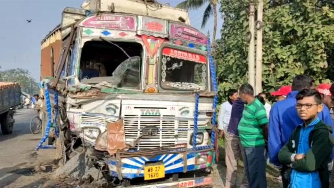  18 killed, several others injured in West Bengal state highway accident