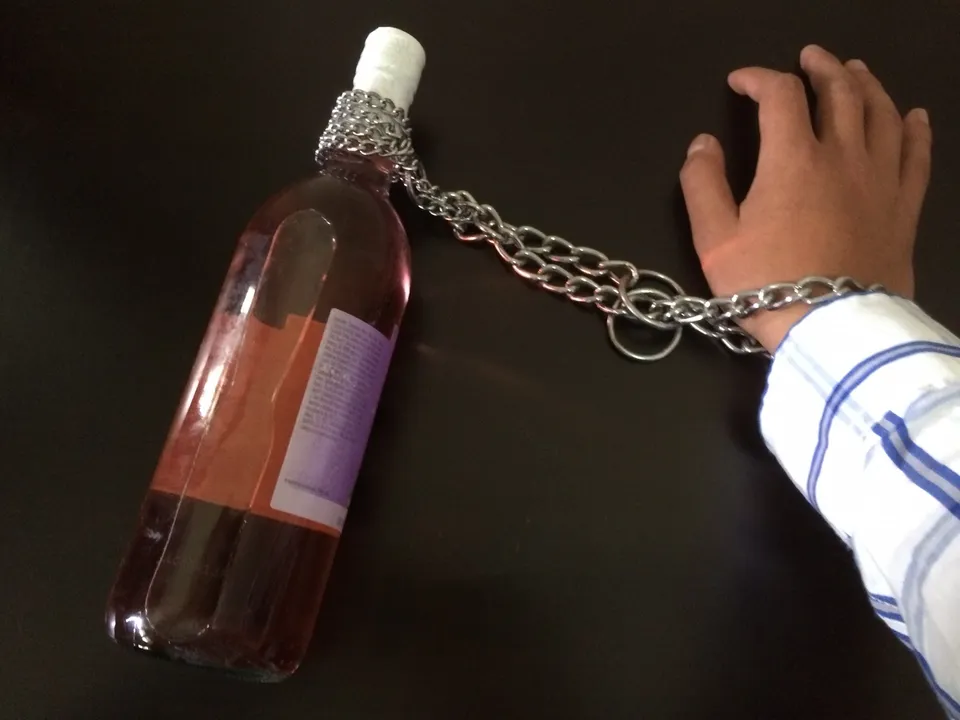  Hours after taking pledge to not consume alcohol, Bihar headmaster gets arrested in drunken state
