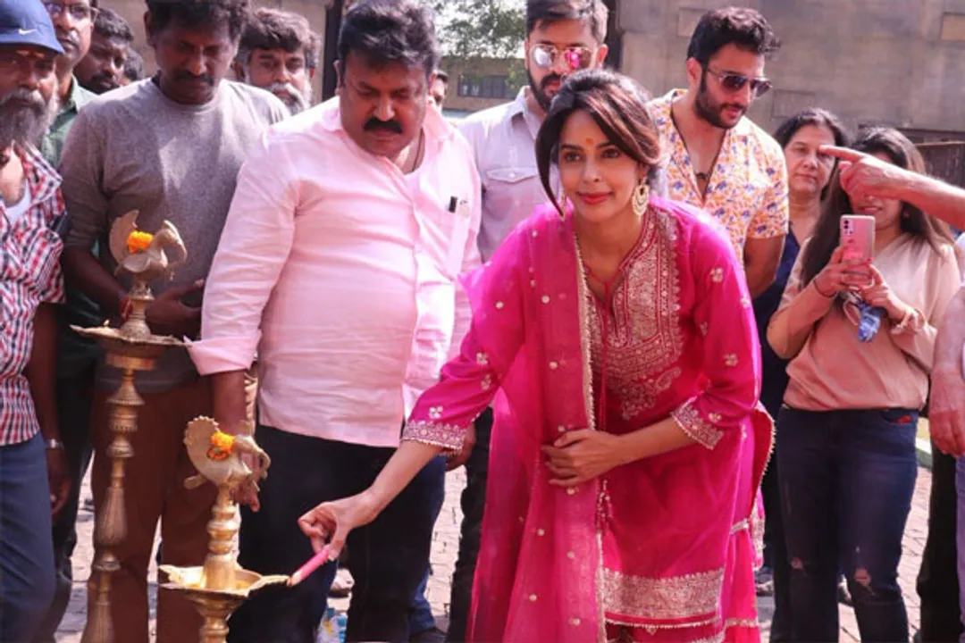  'Nagamati' will mark Mallika Sherawat's debut in Tollywood