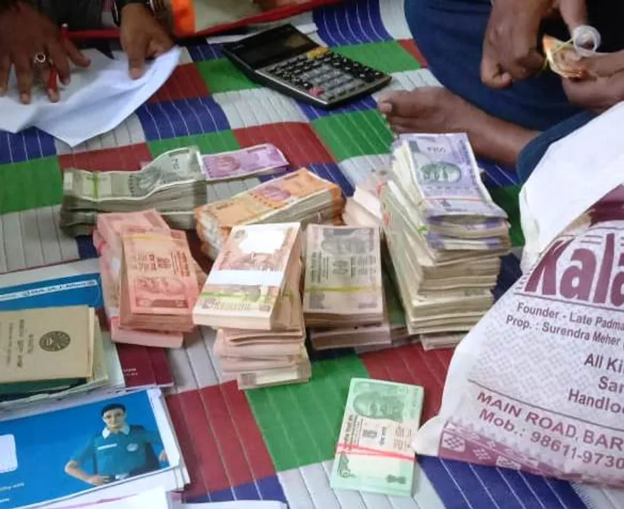  Another govt official in Odisha Vigilance net; plots unearthed, cash seized