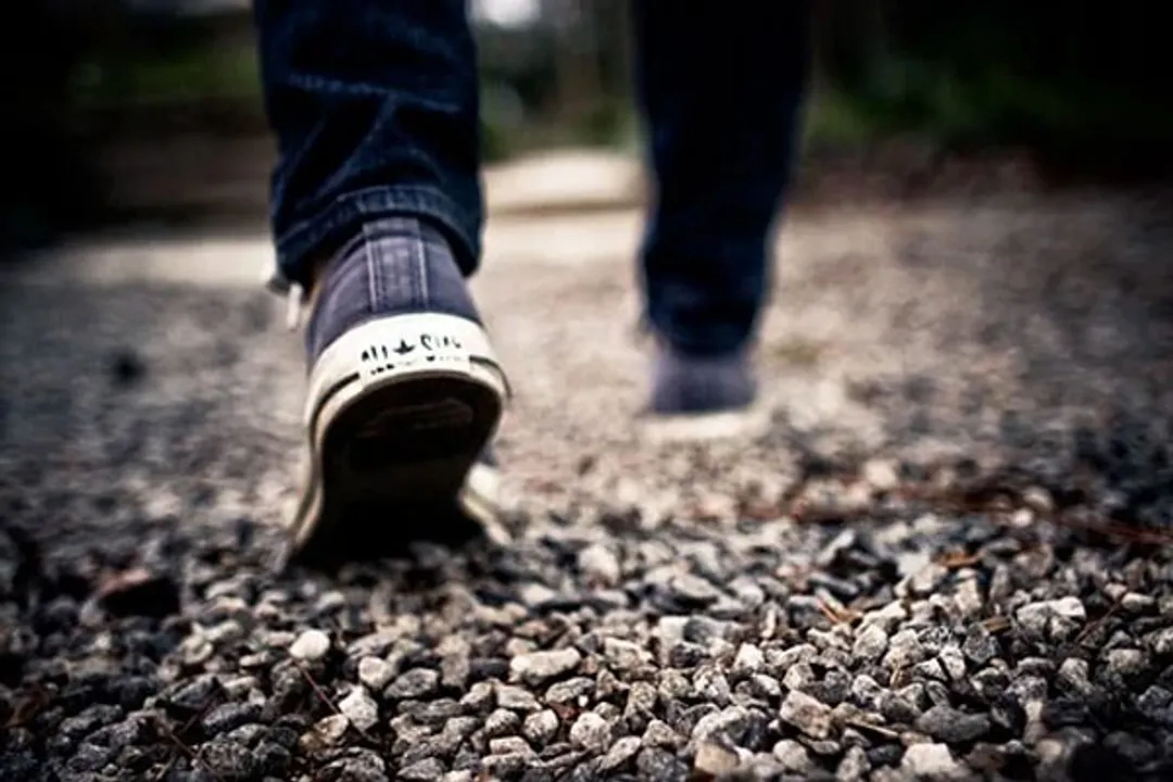  Does walking after meal boost digestion?